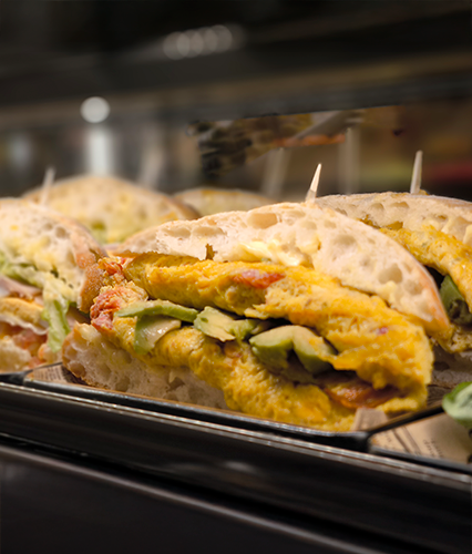 pinchos especialidades cafeteria notre dame